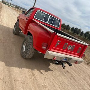 Meet your Posher, Nicholas